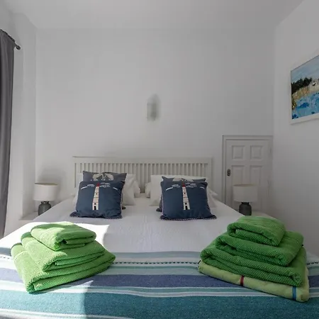 Joya De La Costa Tropical Holiday home *