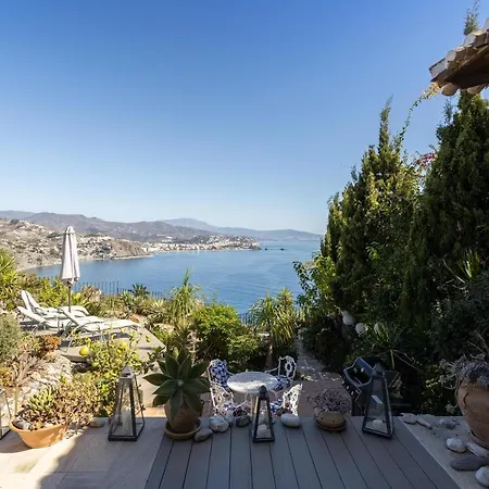 Joya De La Costa Tropical Holiday home